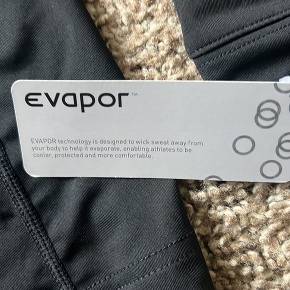 Eastbay mock turtleneck XXL ๐ค - Picture 4 of 5